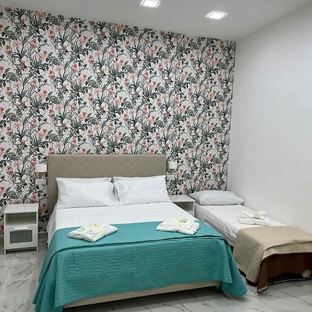 Virgy House Bed & Breakfast Naples Exterior photo
