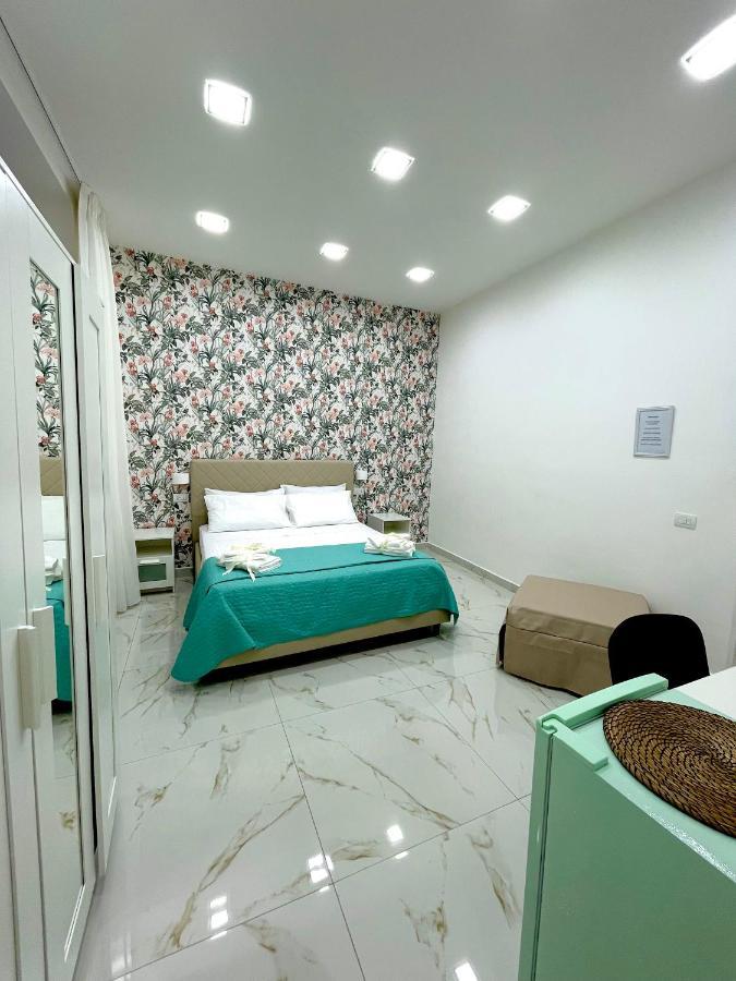 Virgy House Bed & Breakfast Naples Exterior photo